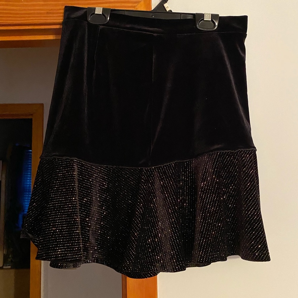 Black/sparkly skirt